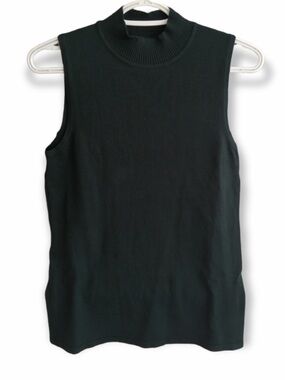Le Chateau Dark Everest Forest Green Sleeveless Mock Neck Tank Top Size Medium